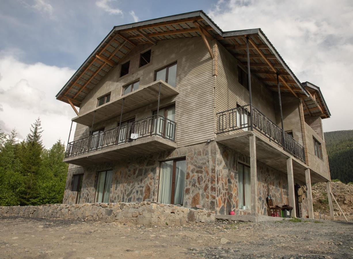 Hotel "Panorama" Kakhri Mestia Exteriér fotografie