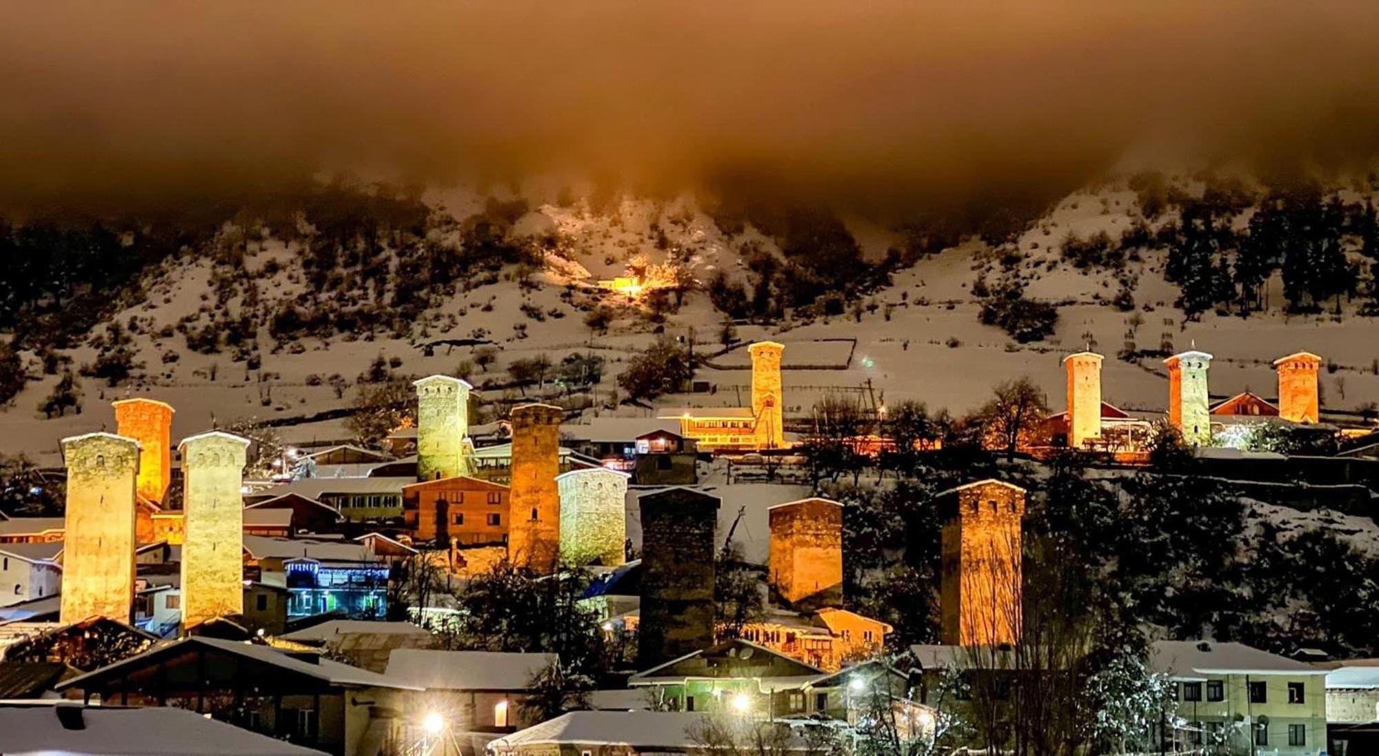 Hotel "Panorama" Kakhri Mestia Exteriér fotografie